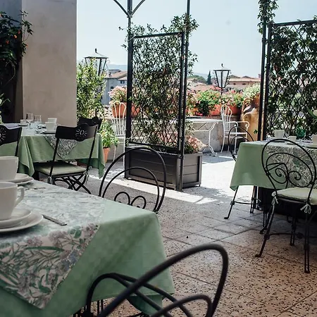 La Terrazza Medioevale 3*