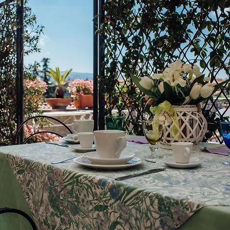 La Terrazza Medioevale לינה וארוחת בוקר
